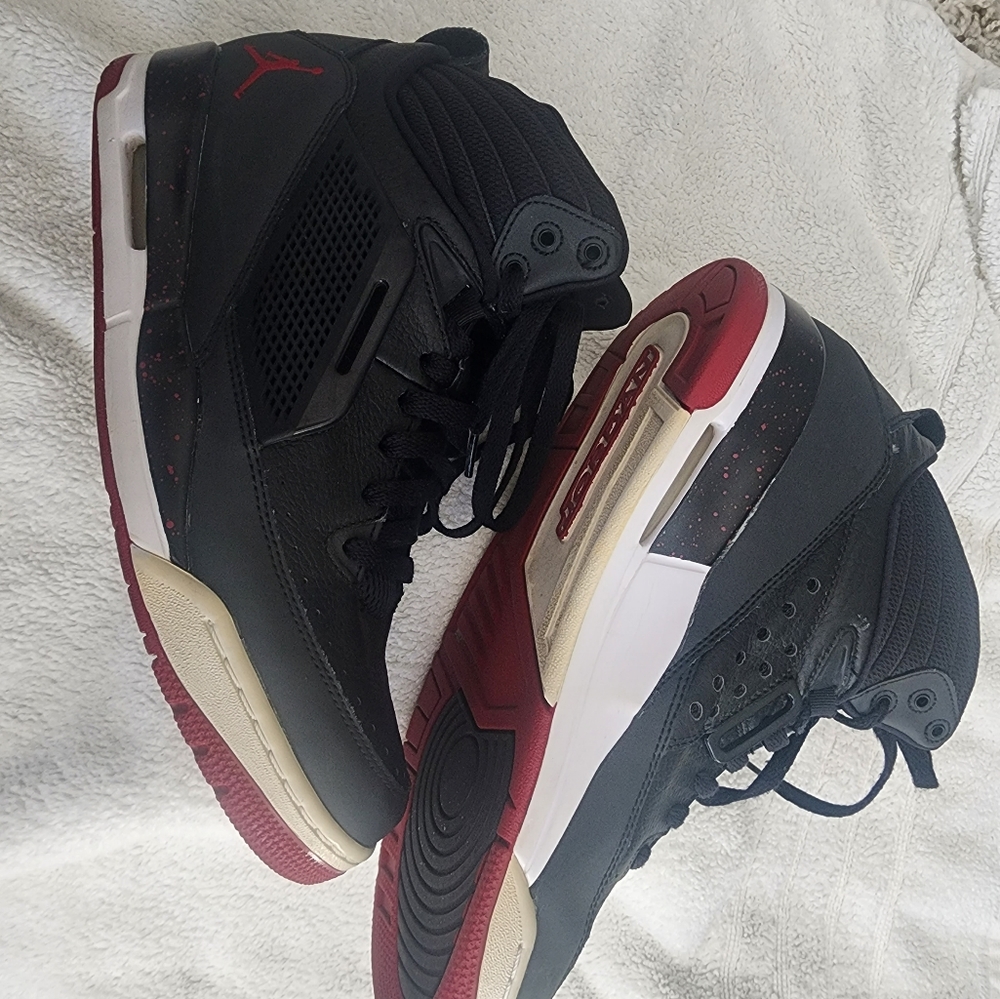 Jordan Flight - image 3